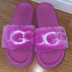 PINK UGG LATON FUT SLIDES NEW Size 8
